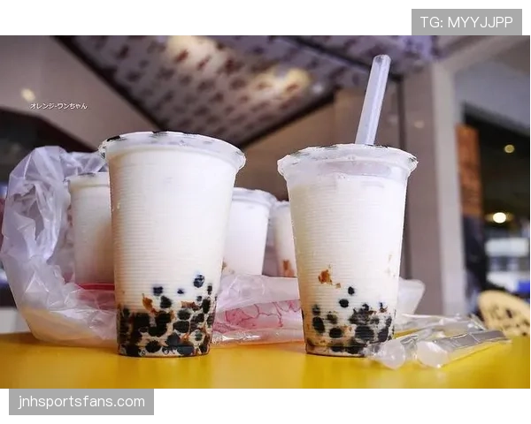 王昶家的冰箱里居然塞满了能量胶，连饮料都得排队放？